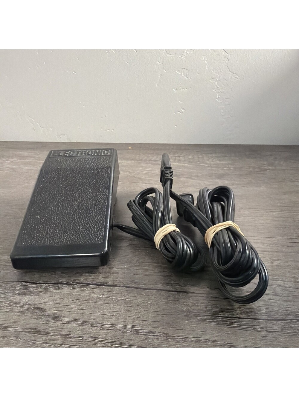 YDK Electronic YC-482J-1 Sewing Machine Foot Pedal Speed Controller 3 Pong - Picture 2 of 3